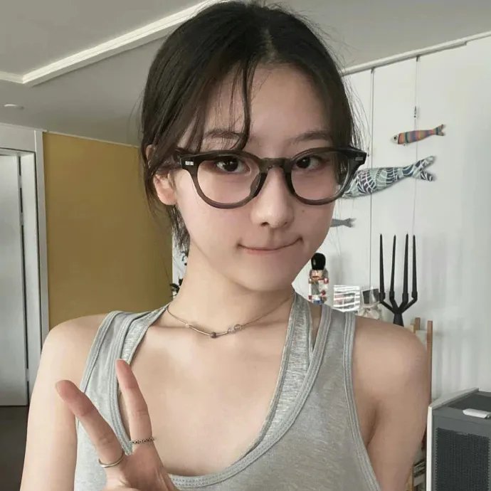 云裳艳曲